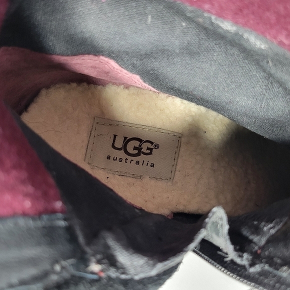 UGG Waterproof Heels Boots #594 Size 9 - Picture 16 of 16